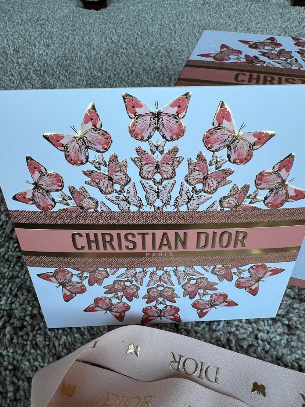 Christian Dior Butterfly Box, card and ribbon - Picture 2 of 10
